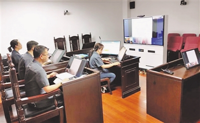 <p>　　银川中院互联网远程开庭审理涉知识产权保护案。　</p><p>　　（图片由银川市中级人民法院提供）</p>