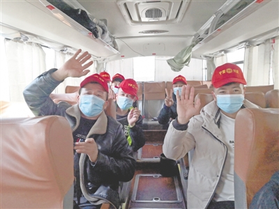 <p>　　疫情防控期间，兴庆区解决交通费用帮助务工人员返岗。</p>