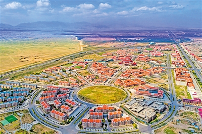 <p>　　闽宁镇</p>