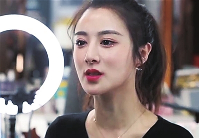 黄薇（网名：薇娅）。网络图片