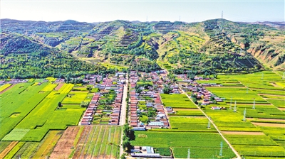 <p>　　美丽宜居乡村。</p>