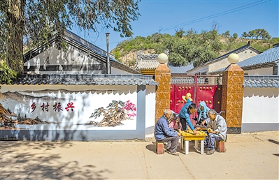 <p>　　移民安居乐业。</p>