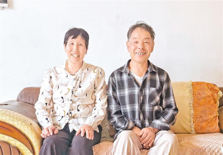 我的幸福相册｜脱贫又患重病 医保助我...