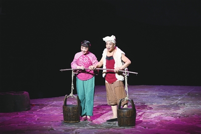 《《王贵与李香香王贵与李香香》》演出现场演出现场。。秦腔剧院供图秦腔剧院供图