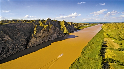 <p>　　黄河大峡谷</p>