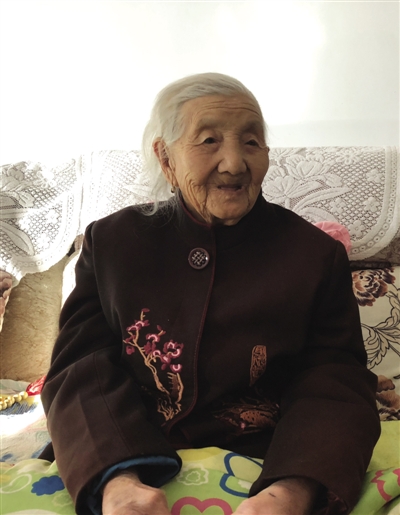 呼伦贝尔100岁奶奶图片