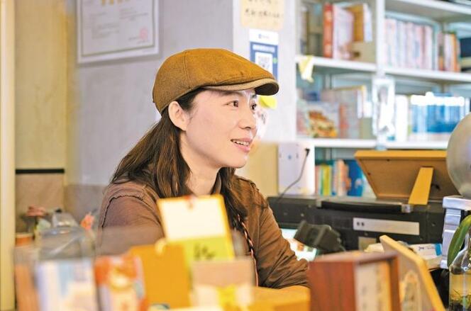 旧书堆里焕新知