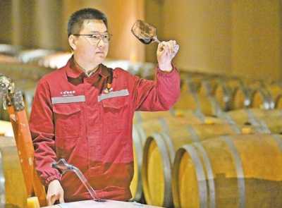 何少华的佳酿情缘