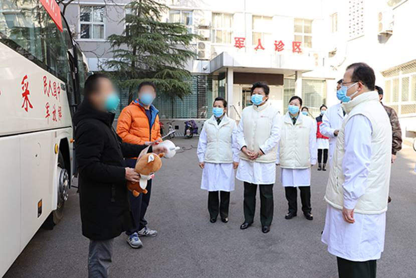 包含中国人民解放军第二Ｏ三医院跑腿挂号服务，深受患者信赖的词条