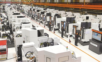 <p>　　宁夏小巨人机床有限公司是目前国内高端机床的主力企业之一，这里生产的产品被称作“工厂母机”，是诸多制造业，尤其是汽车行业不可或缺的加工装备。</p>