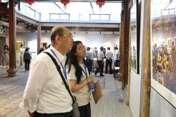 原州区农民版画作品在福州展出