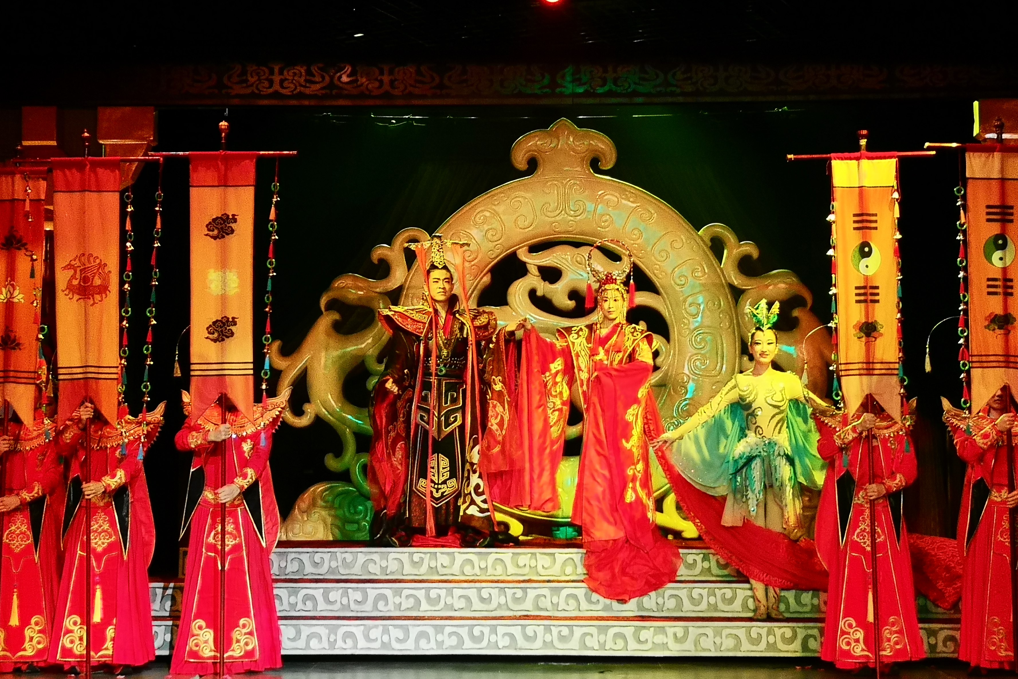 中国百名记者宁夏采风一起挖掘沙坡头盛典背后的故事