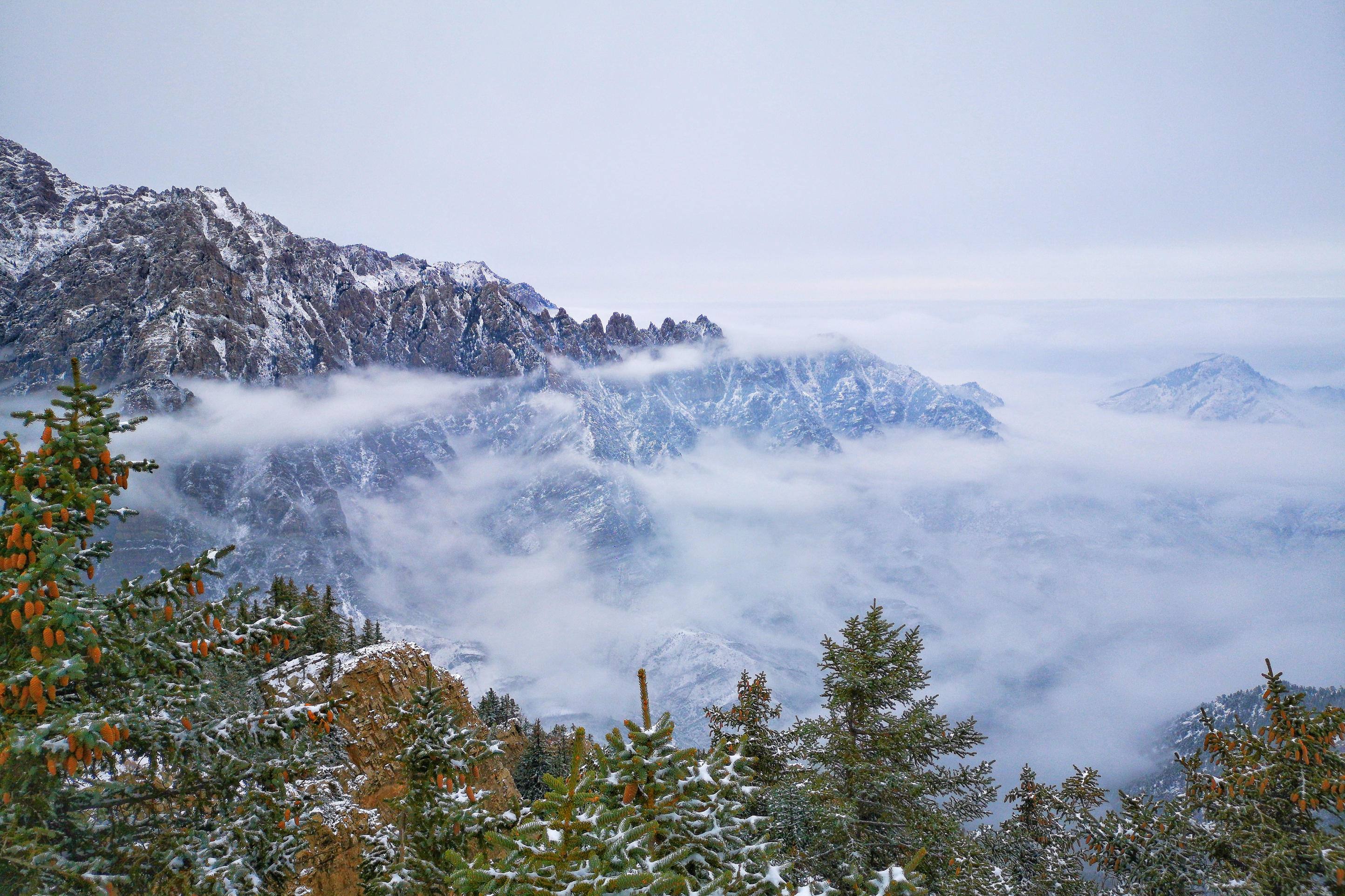 有一种美叫贺兰山云海,它能让你热血沸腾