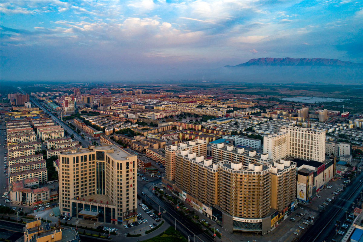 黄河两岸是我家高清大图瞰朝阳下的美丽惠农区