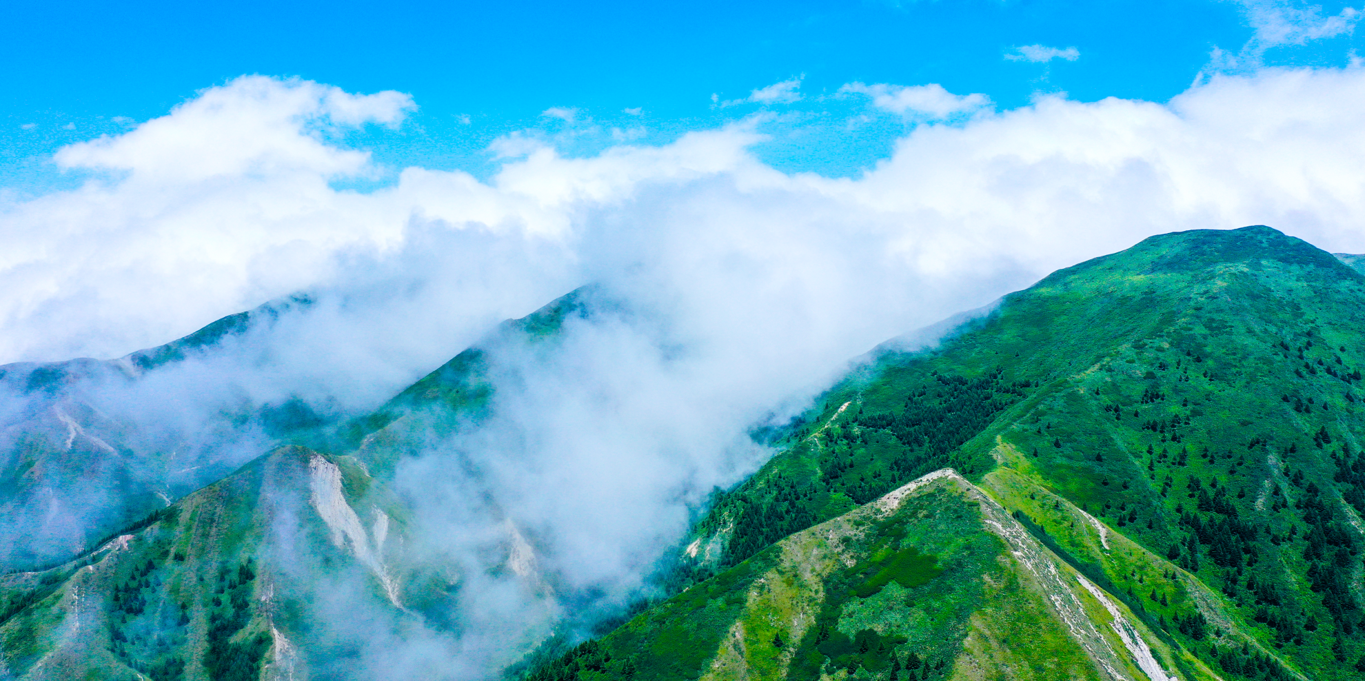 组图丨六盘山下好风光云雾缭绕六盘山