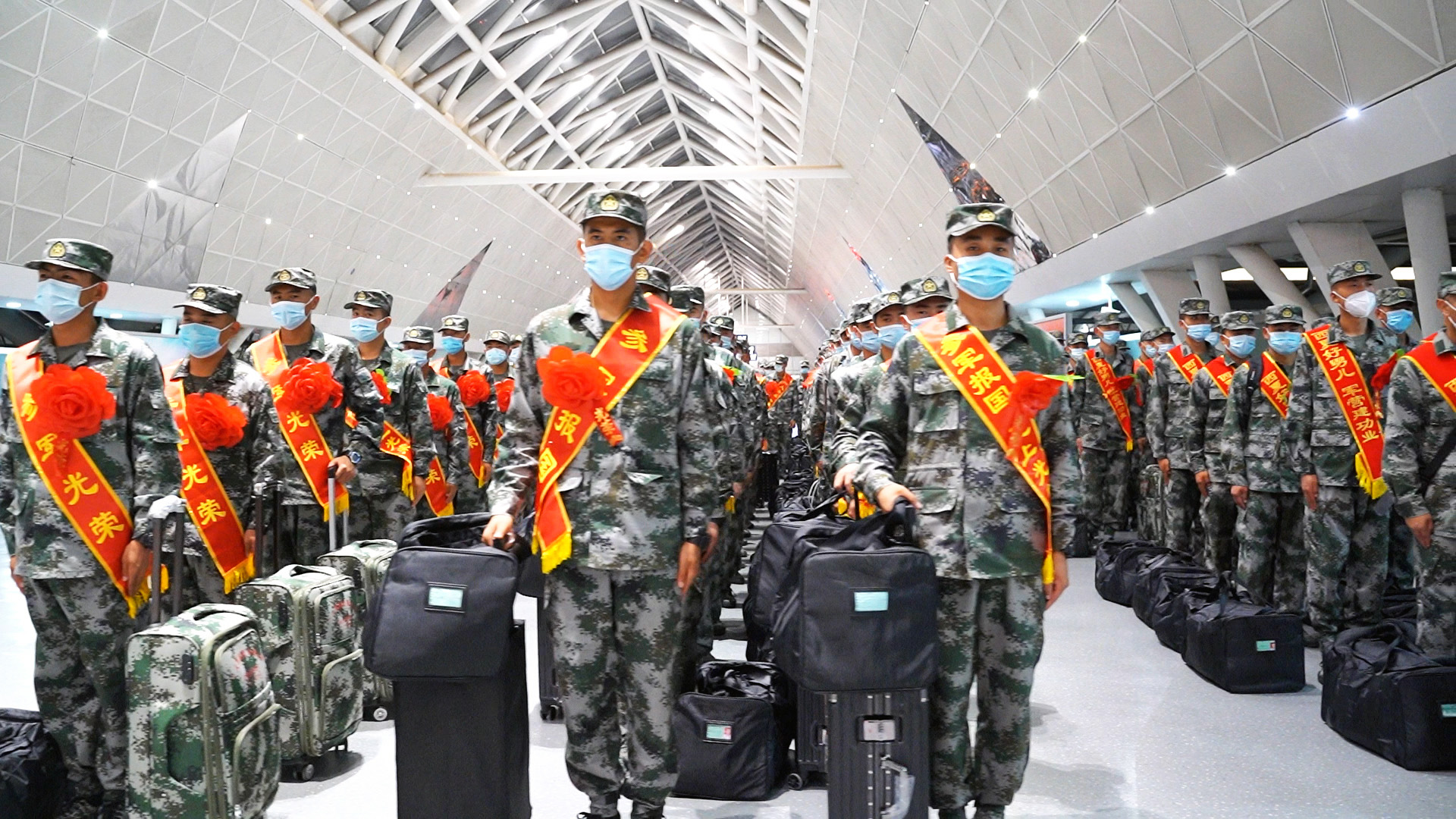 宁夏2021年下半年征集新兵16日开始起运入营