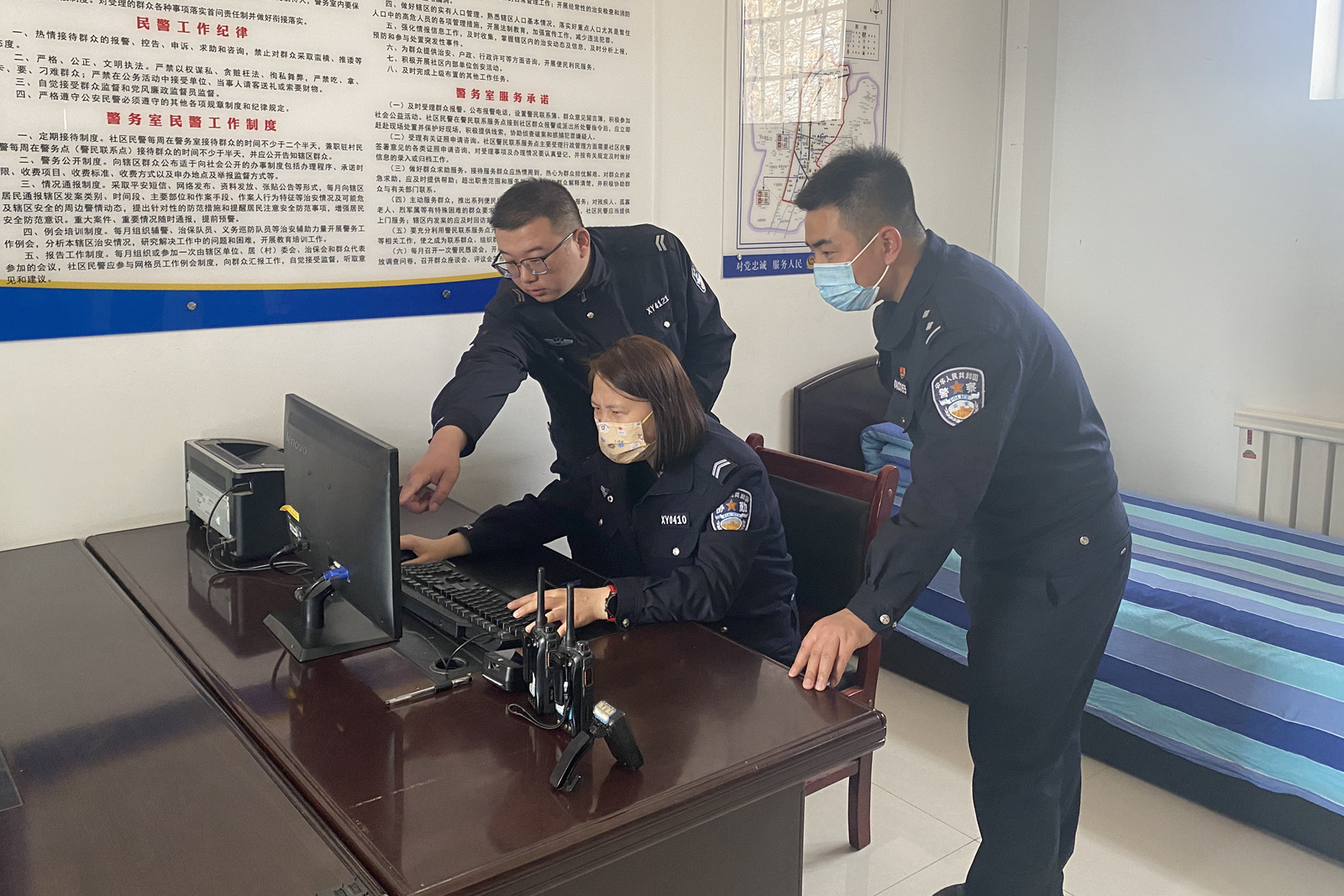 勤务科技 数字智能科技+防控勤务提级!松江警方多措并举给游客更多安全感