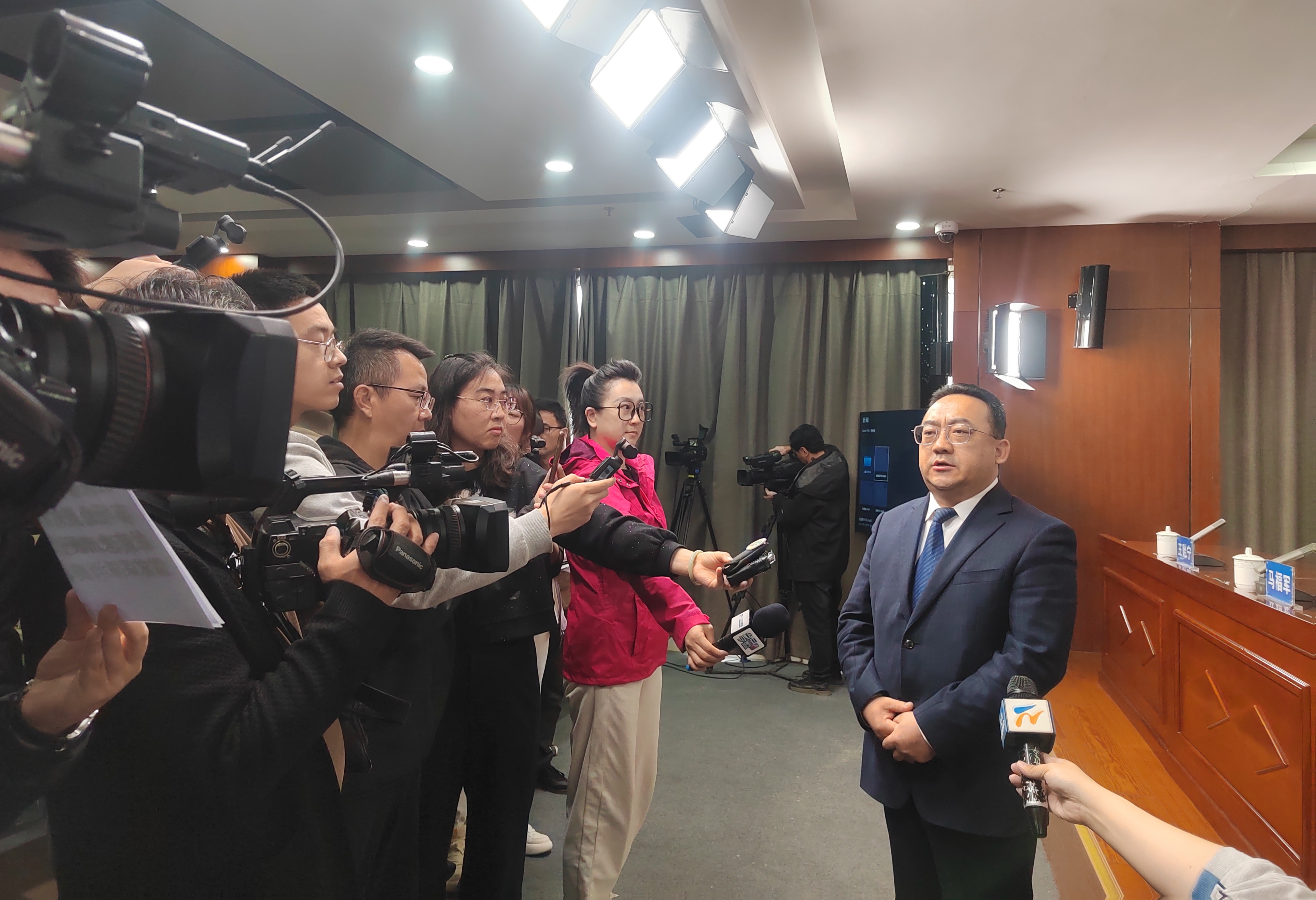 微信图片_20250418110313.jpg