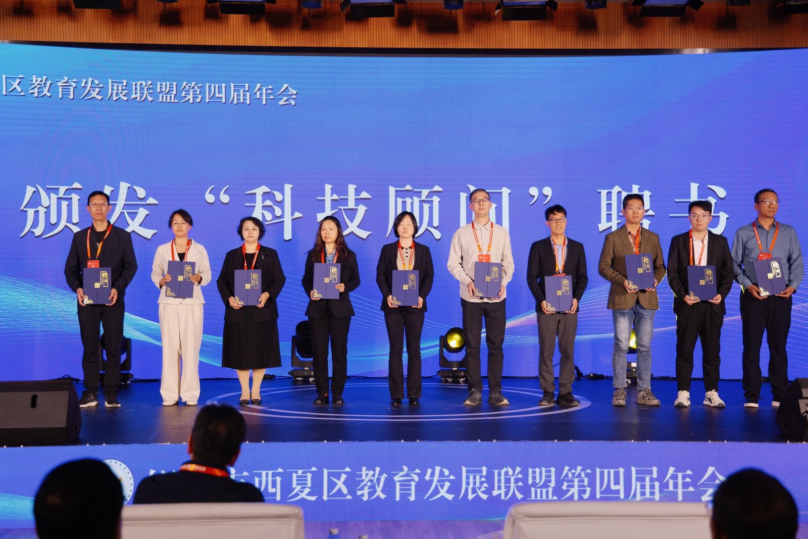 495A0957_p9770.JPG~tplv-9lv23dm2t1-resize-animforce-v1_1600_3000_gif.jpg