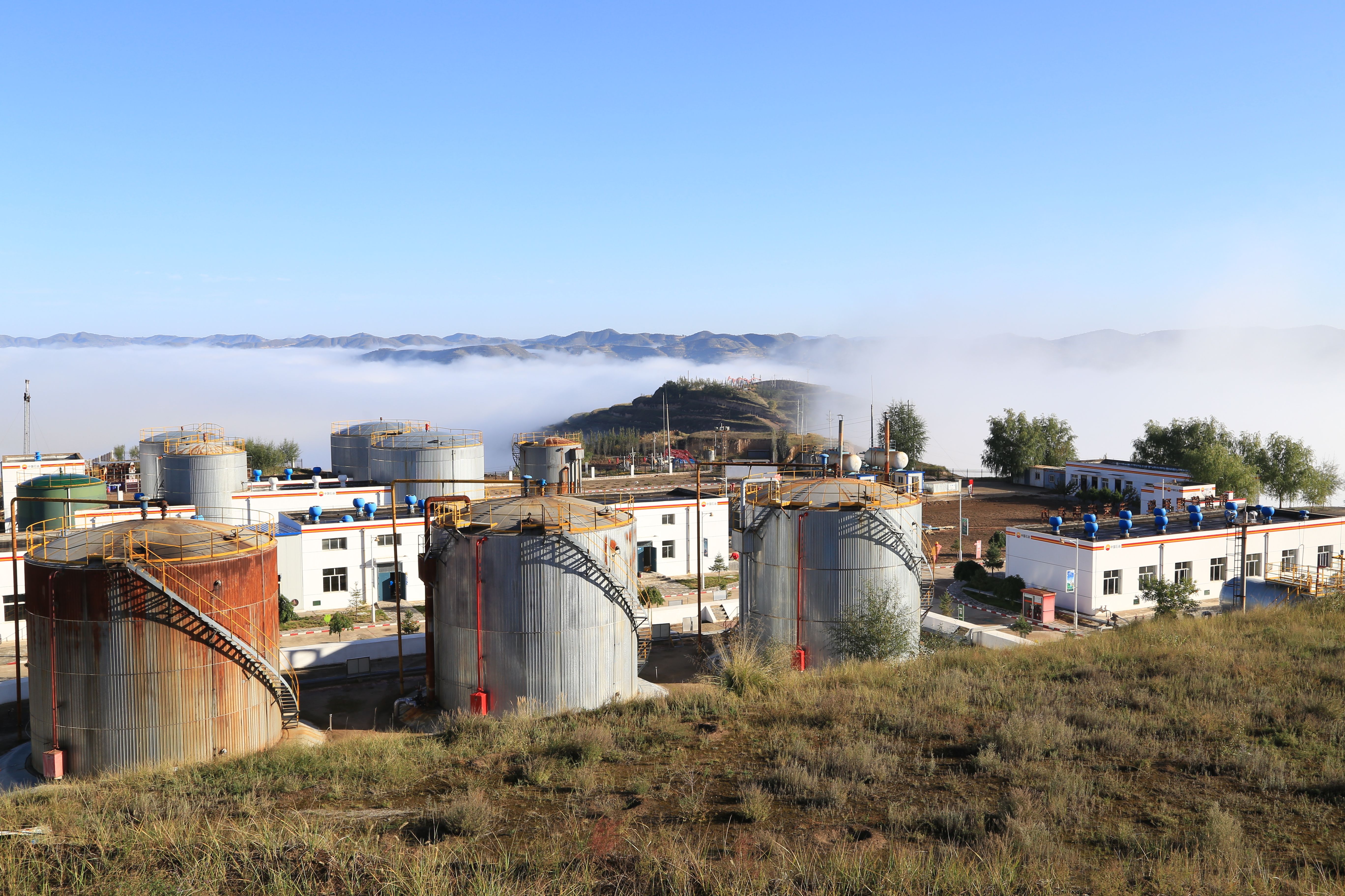 长庆油田采油九厂连续8年稳产百万吨