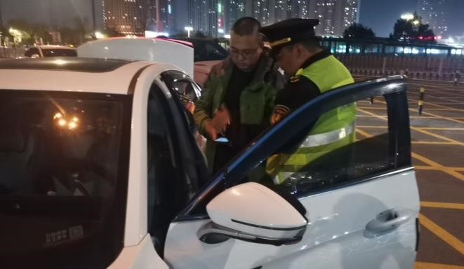 火车站治理2.jpg