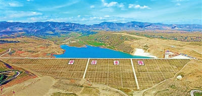 “宁夏中南部城乡饮水安全工程”的枢纽工程——中庄水库。