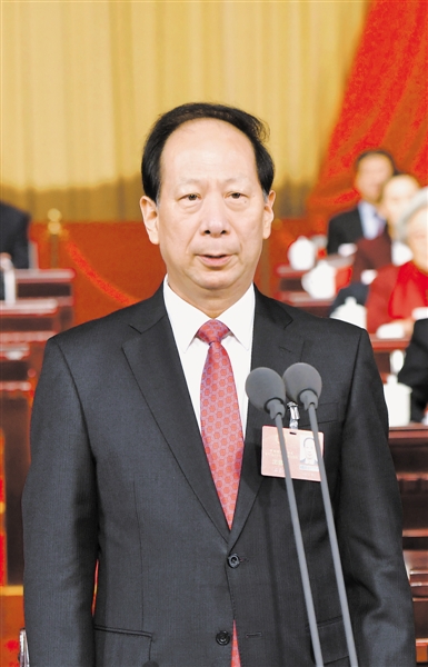 <p>　　1月27日，自治区第十二届人民代表大会第二次会议在银川隆重开幕。自治区党委书记、人大常委会主任石泰峰主持会议。</p>