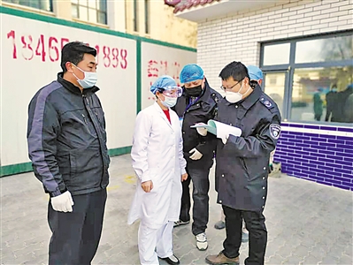 <p>　　吴忠生态环境部门指导医疗机构做好医废收集工作。</p>