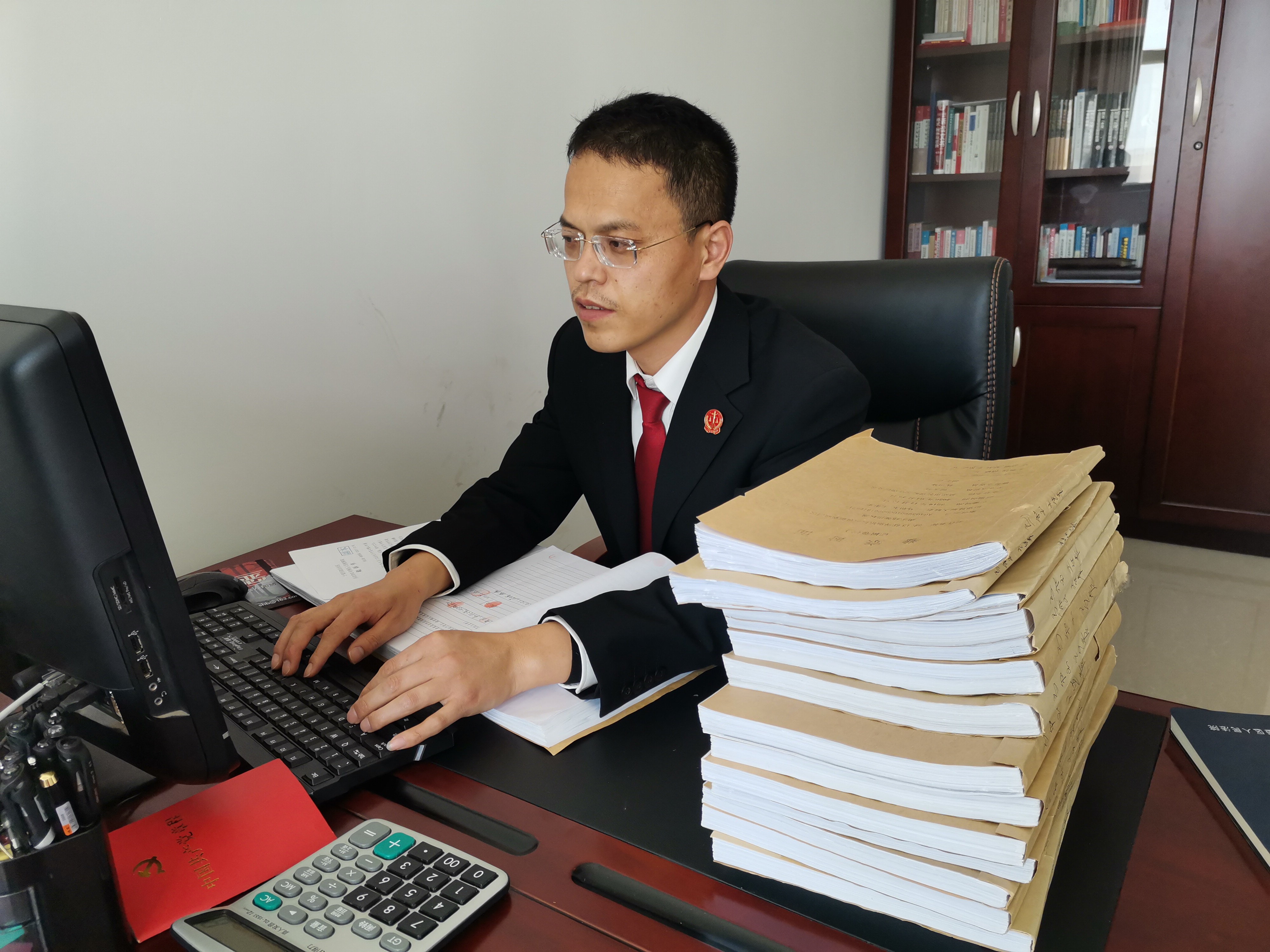 陈昌宁1.jpg 陈昌宁1.jpg