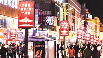     银川市兴庆区打造“崇军行动”一条街。