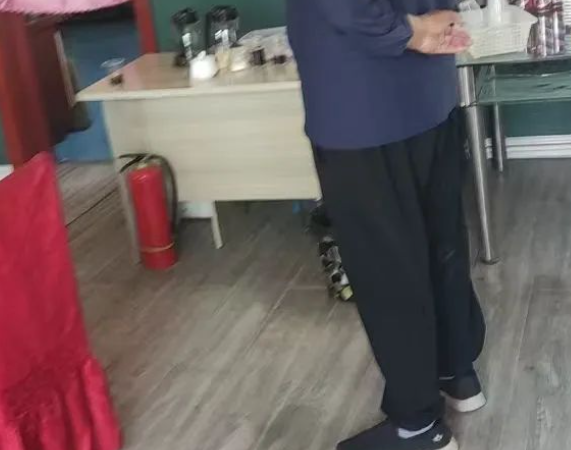QQ浏览器截图20240624003912.png